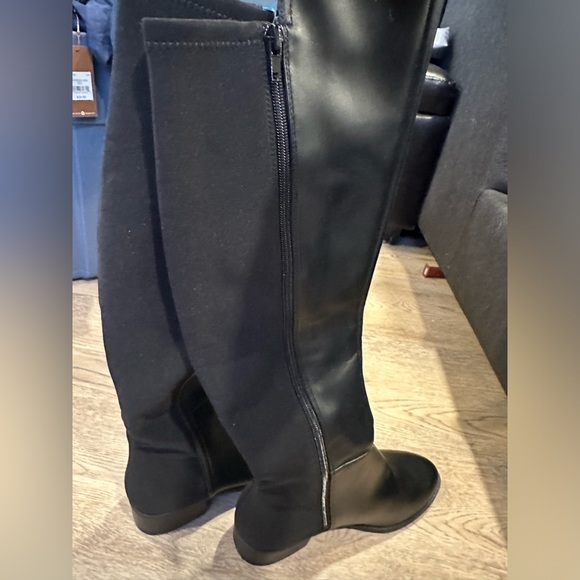 Over the knee leather with Neoprene fitted boot size 8, new without tags - Picture 7 of 7
